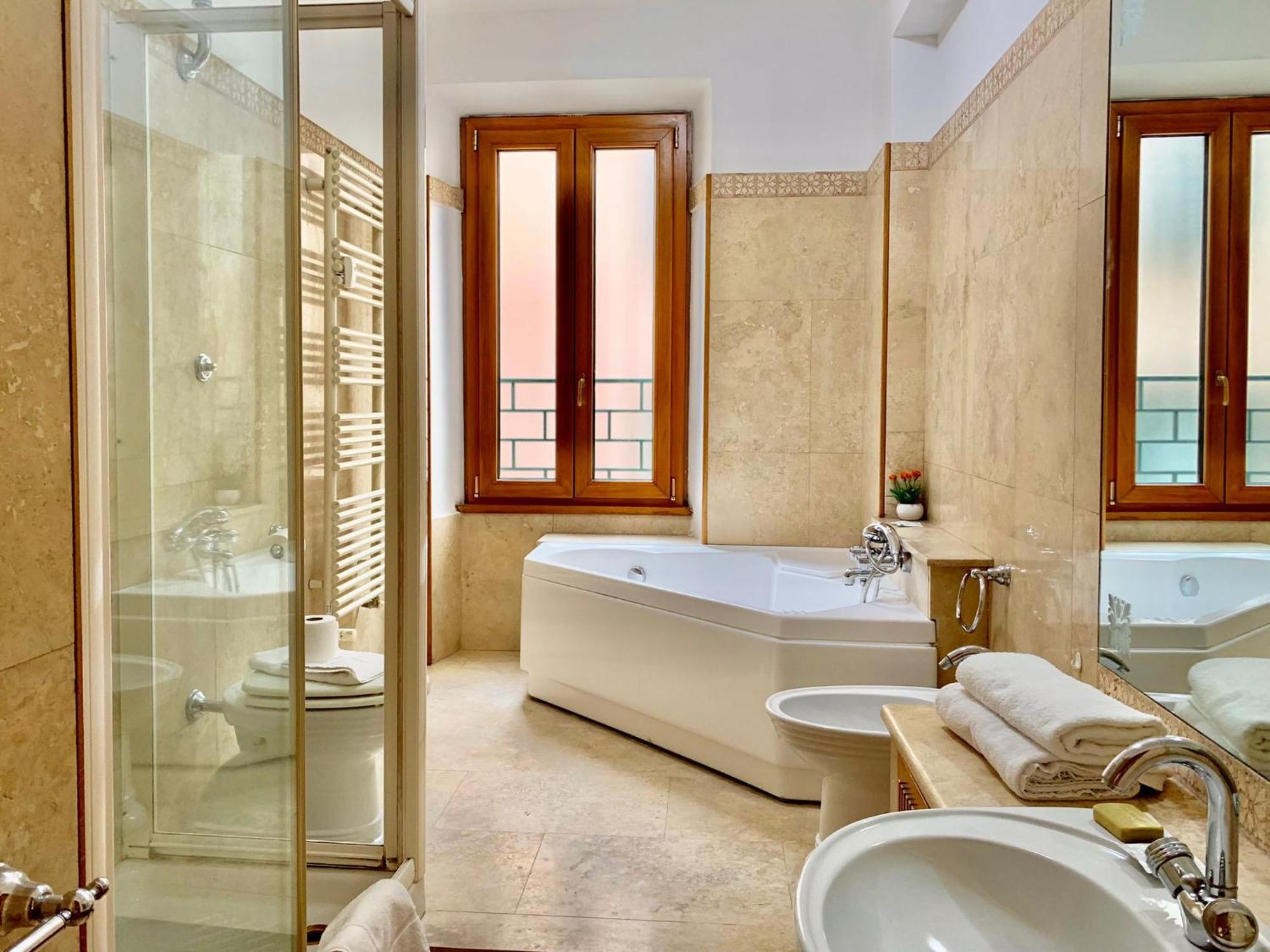 Colosseo Prestige Apartment Rzym Zewnętrze zdjęcie